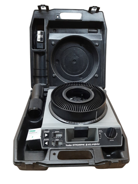 Kodak Ektagraphic III Slide Projector w/ Case