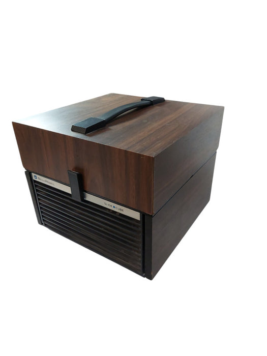 Vintage Bell & Howell Slide Cube, No slides  =