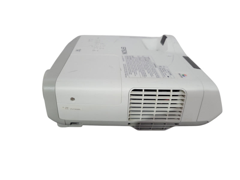 Epson Powerlite 530 3LCD Projector Short Throw H673A Lamp: 0 Hours !