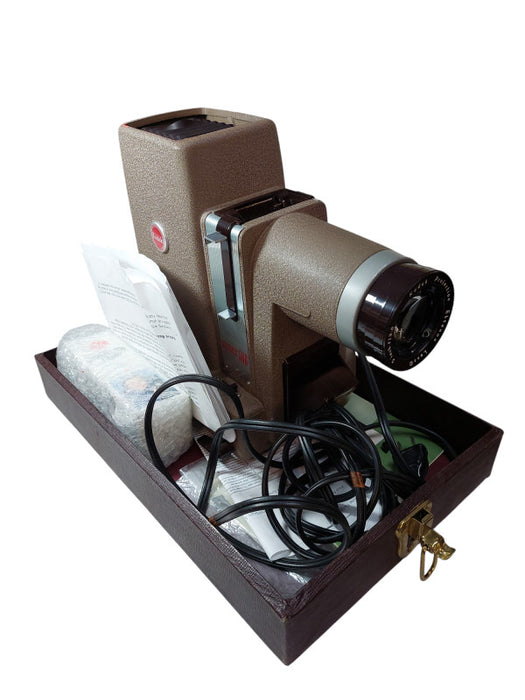 Vintage Kodak KodaSlide Signet 500 Model: 1 - 1955 Projector with Case  =