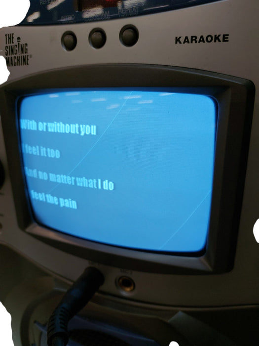 The Singing Machine Karaoke Machine with Mic & 2CD'S =