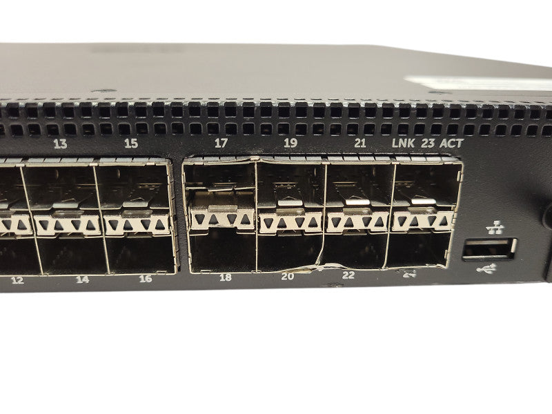 Dell N4032F 24-Port 10GbE Network Switch w/ Cosmetic Damage + Dual PWR READ $