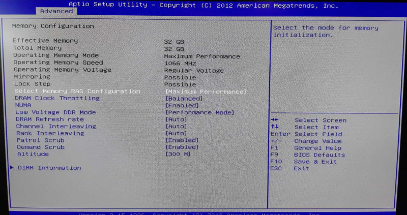Cisco UCS C220 M3,1U, 2x Xeon E5-2609 2.40GHz, 32GB RAM, LSI MegaRAID, No HDD
