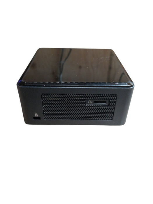 Intel NUC BOXNUC8i7BEH | 8GB RAM NO HDD/NO AC | [READ]