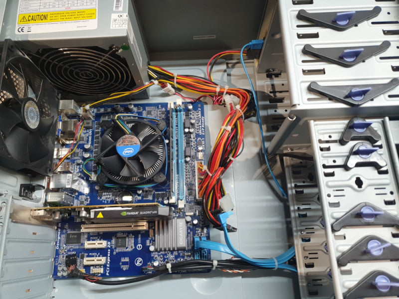 Custom PC | Gigabyte Ultra Durable 2 | i5-2400 @ 3.1GHz | Quadro 600
