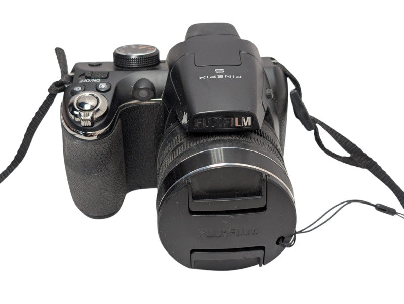 FUJIFILM FINEPIX S4200 Digital Camera Please READ  -