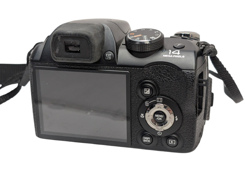 FUJIFILM FINEPIX S4200 Digital Camera Please READ  -