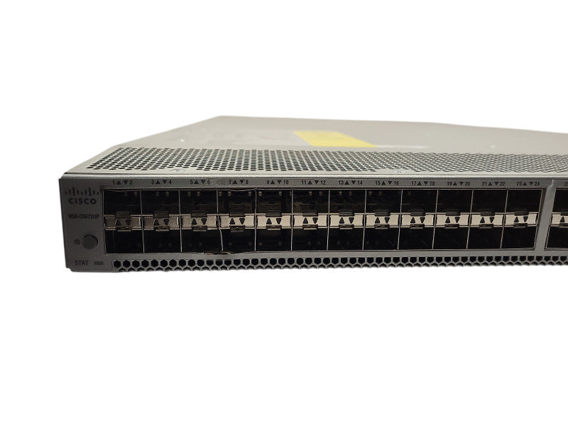 Cisco Nexus N5K-C5672UP 48x SFP+ 6x QSFP+ Network Switch w/rack arms READ $