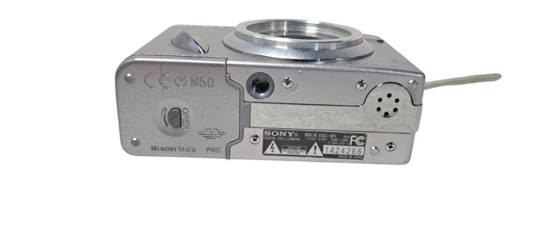Sony Cyber-shot DSC-W5 5.1MP Digital Camera