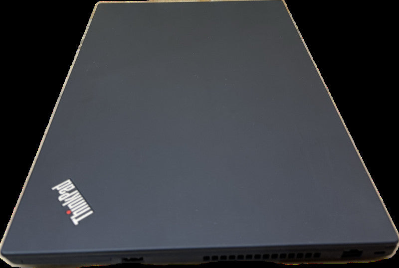 Lenovo ThinkPad P15s i7-10510U QUADRO P520 16GB RAM 256SSD FRENCH KEYBOARD   Lap200