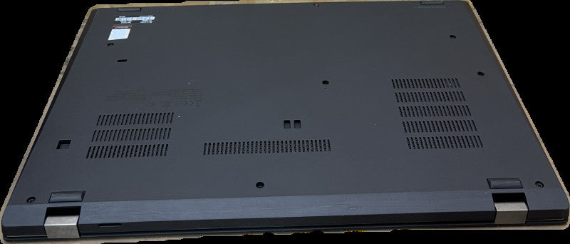 Lenovo ThinkPad P15s i7-10510U QUADRO P520 16GB RAM 256SSD FRENCH KEYBOARD   Lap200