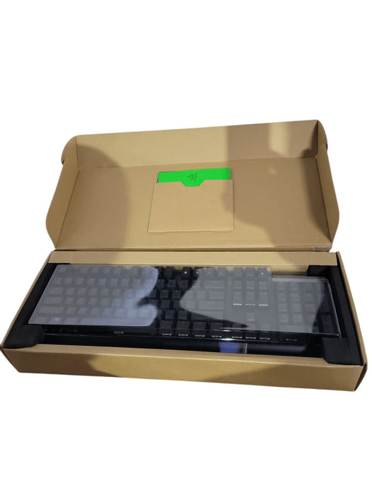 Razer BLACKWIDOW v3 Mechanical Gaming Keyboard (Black) OPEN BOX !