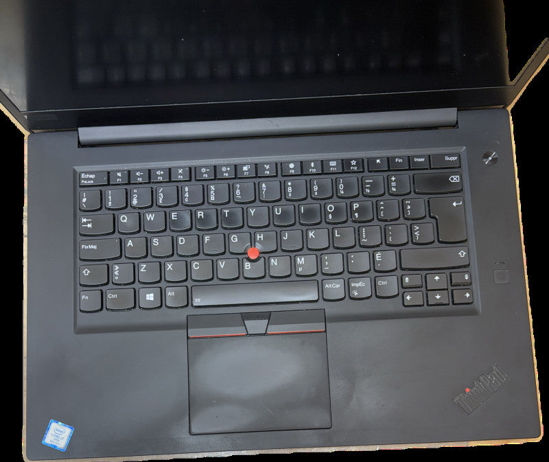 Lenovo ThinkPad P1 i7-8850H QUADRO P1000 16GB RAM 256SSD FRENCH KEYBOARD  Lap200