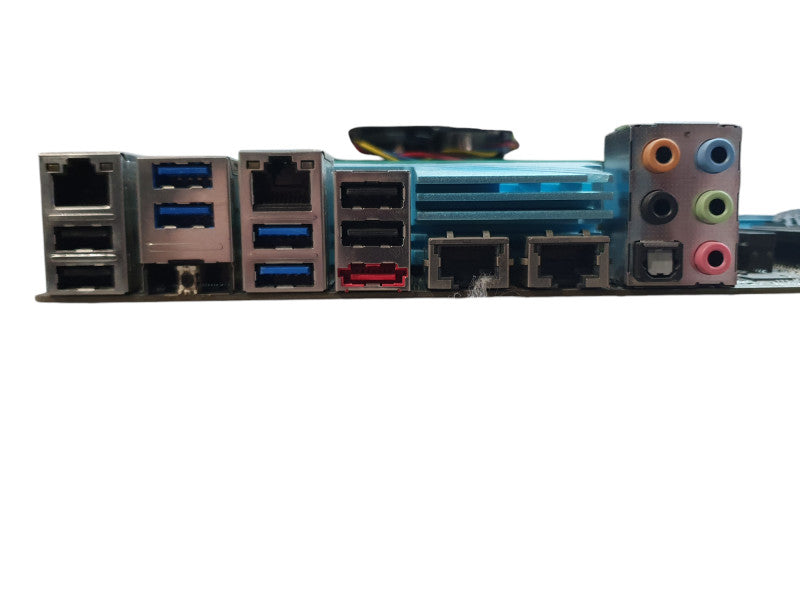 ASROCK X99 WS-E/10G LGA 2011-3, i7-5820K @ 3.3GHz, 16GB DDR4, w/ I/O Q