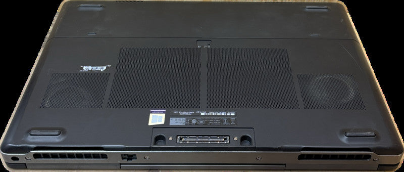 Dell Precision 8820 i7-7700HQ QUADRO M1200 4GB GPU 32GB RAM 512GB SSD READ  Lap200