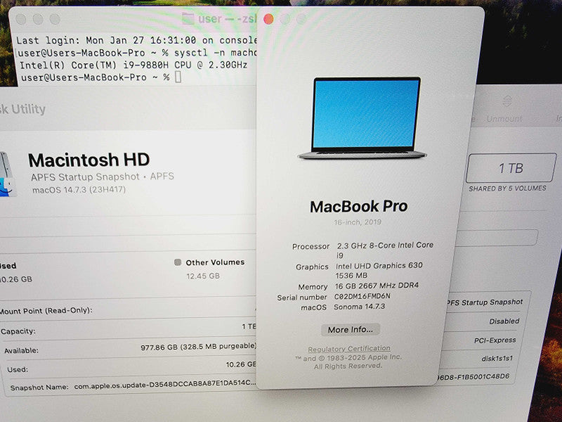 Apple Macbook Pro 2019 16" 8-Core i9-9880H @ 2.3GHz 16GB DDR4 1TB SSD  (