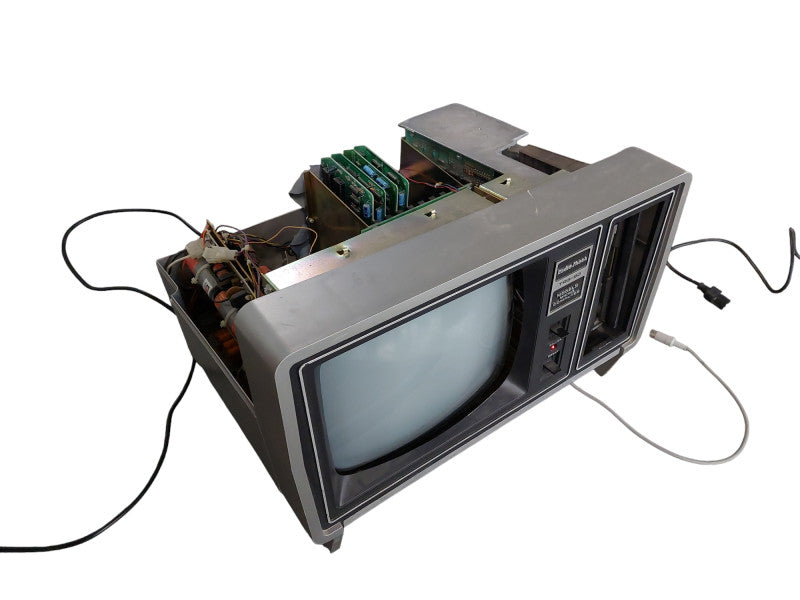 Vintage Radio Shack TRS-80 Model:2 Micro Computer ( Parts n' Pieces ) =