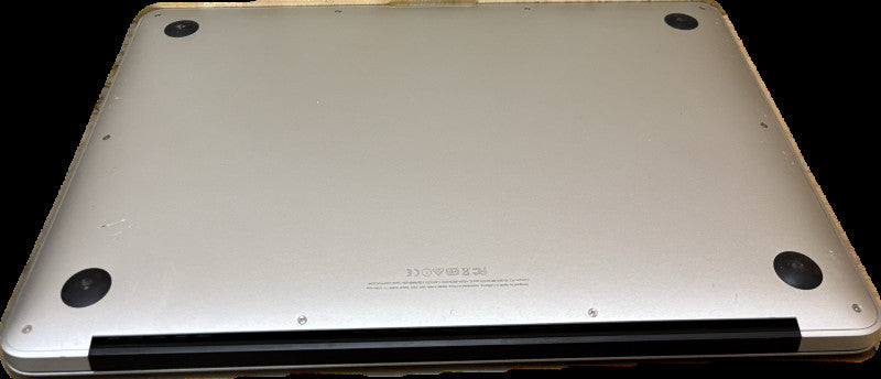 Apple MacBook Air 13" Early 2015 i5-5250U 8GB RAM 128GB SSD No Power Adapter