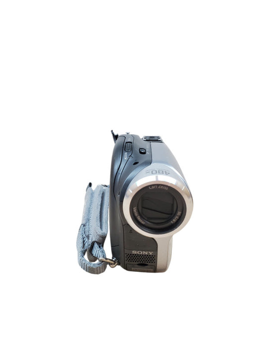 Sony DCR-DVD203 Handycam Camcorder | w/ Batteries
