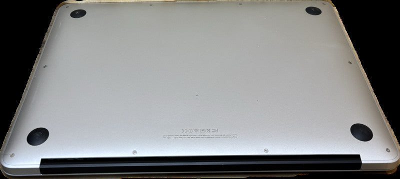 Apple MacBook Air  13-inch 2017 i5-5350U 8GB 128SSD No Power Adapter