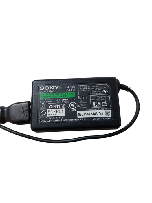 Sony PSP AC 5V 2000mA Adaptor Model: PSP-100 =
