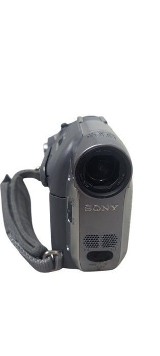 Sony Handycam DCR-HC21 Mini DV Camcorder Silver W/ Battery & Charger