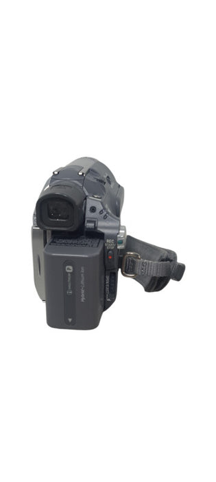 Sony Handycam DCR-HC21 Mini DV Camcorder Silver W/ Battery & Charger