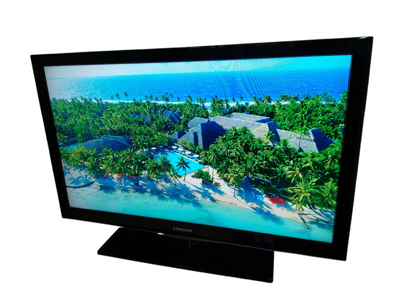 Samsung 40" LCD TV Model: LN40C540F2F  =