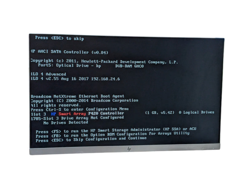 HP PorLiant ML310e Gen8 v2 Intel Xeon E3-1240 v3 16GB RAM B120i P420 RIAD -