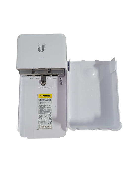 Ubiquiti Networks NanoSwitch Gigabit Ethernet 4-Port Passive PoE Switch !