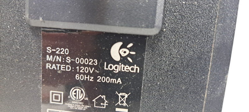 Logitech S-220 2.1 Speaker System - Subwoofer & Speakers