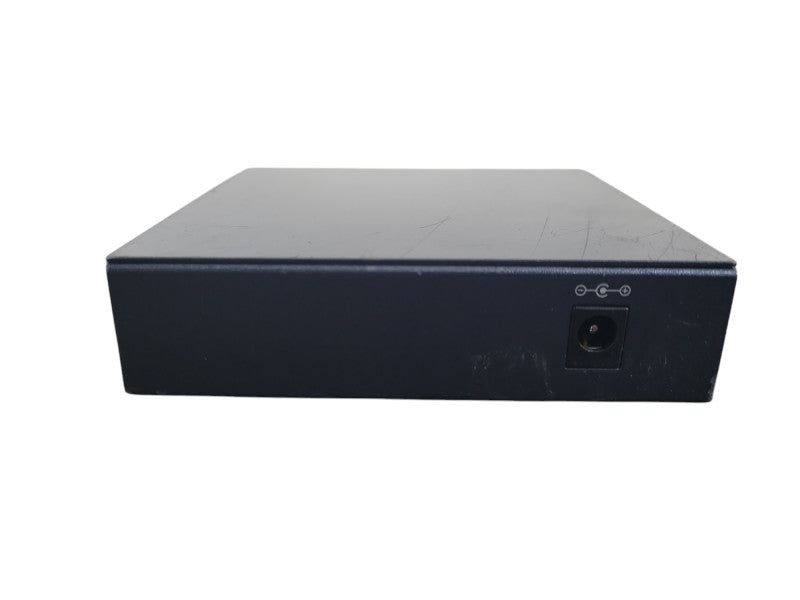 TP-LINK TL-SG105 5-Port Gigabit Desktop Switch 10/100/1000mbps  !