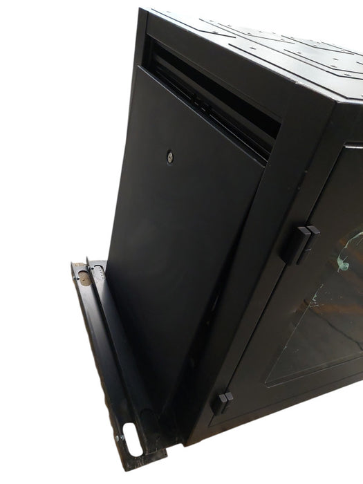 R.F.Mont Racks & Enclosures 30"x30"x36" w Keys =