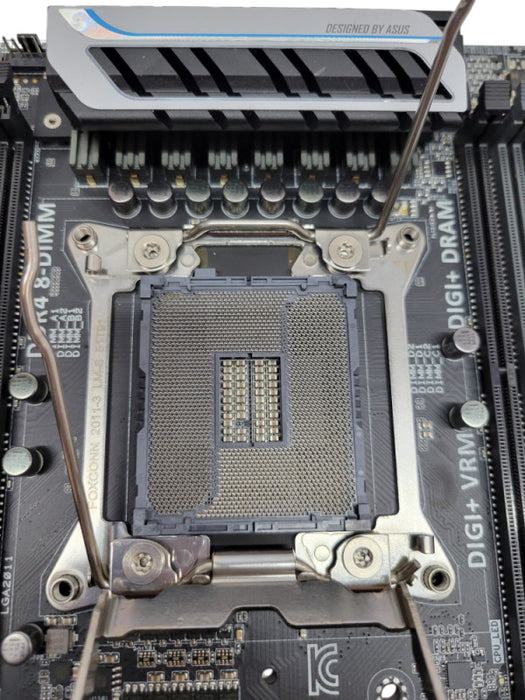 ASUS X99-A Motherboard (READ) %