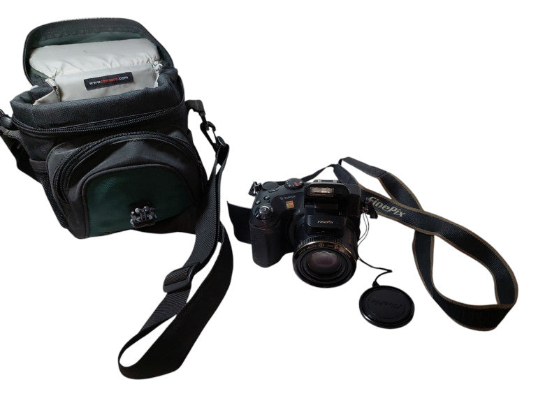 Fujifilm Finepix S7000 Digital Camera  =