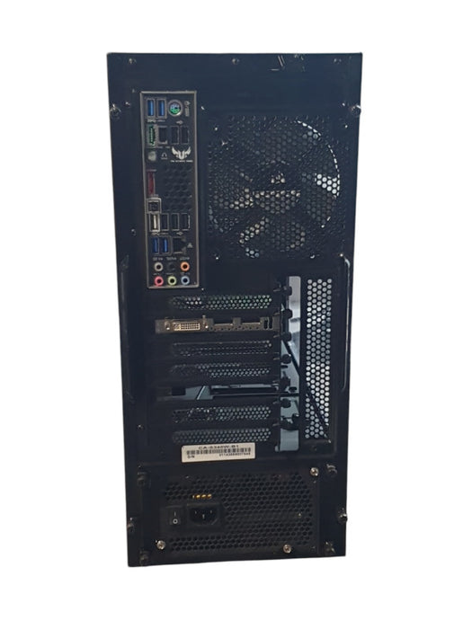 Custom PC, i7-4820K @ 3.7GHz, ASUS Sabertooth X79, 16GB RAM, READ