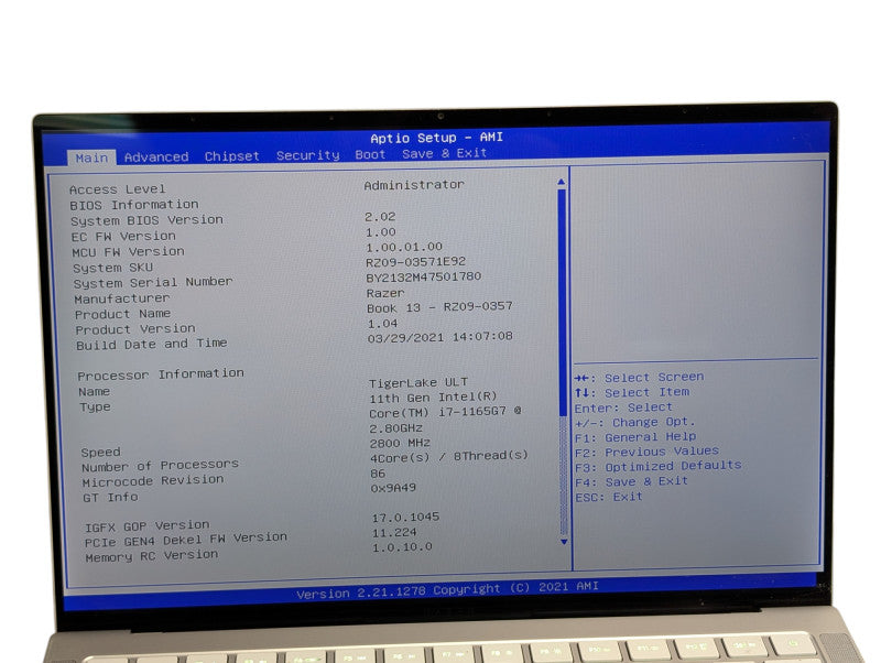 Razer Book (2020) | RZ09-03571E92 Intel i7-1165G7 16GB RAM 512GB NVMe READ  - Lap200