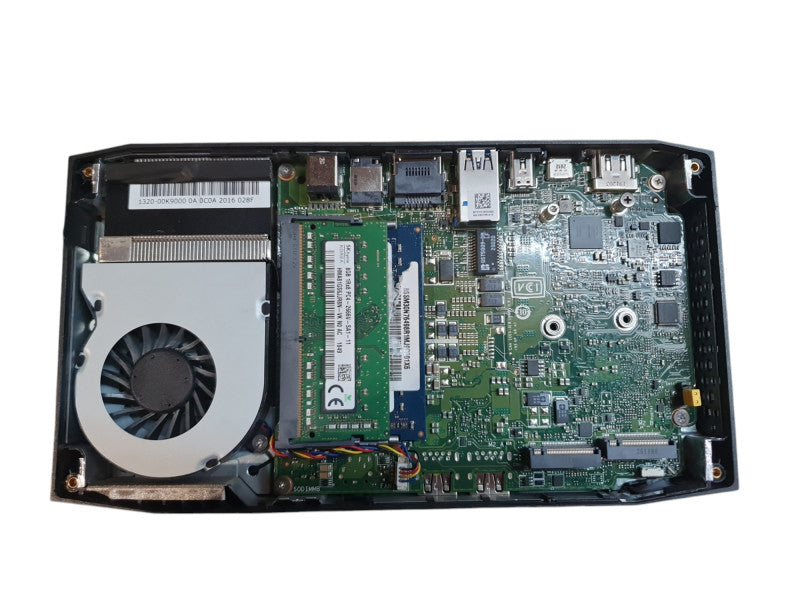 Intel NUC6i7KYB Mini PC i7-6770HQ 2.60 GHz 16GB RAM - NO HDD
