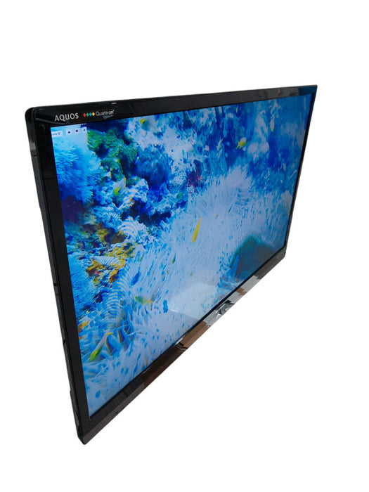 Sharp Aquos Liquid Crystal TV 46" Model: LC-46LE830U Q=
