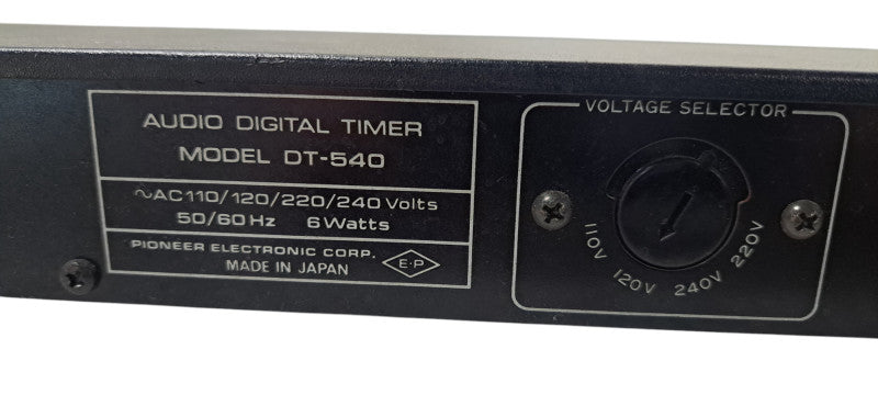 VINTAGE  PIONEER DT-540 DIGITAL AUDIO TIMER & CLOCK MULTI-VOLTAGE