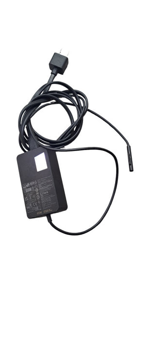 Genuine Microsoft Surface 65W Power Adapter Model :1706 15.0V & 4.0A Q