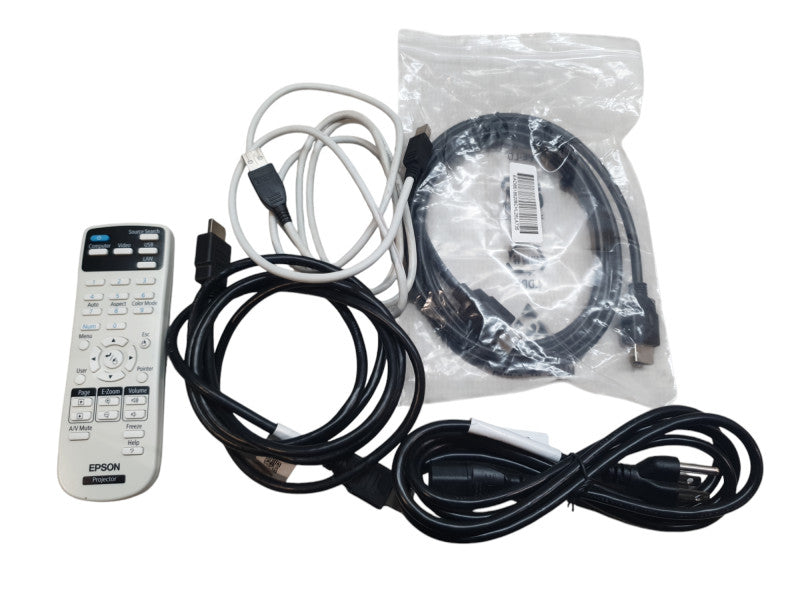 EPSON EX3220 HDMI Projector Lamp Hours: 53 w/ Remote, Bag + Cables