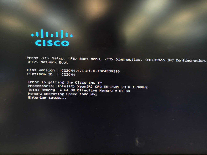 Cisco UCS C220 M4 Server - 2x Xeon E5-2609 v3 64GB DDR3 AVAGO RAID 770W PSU Q%