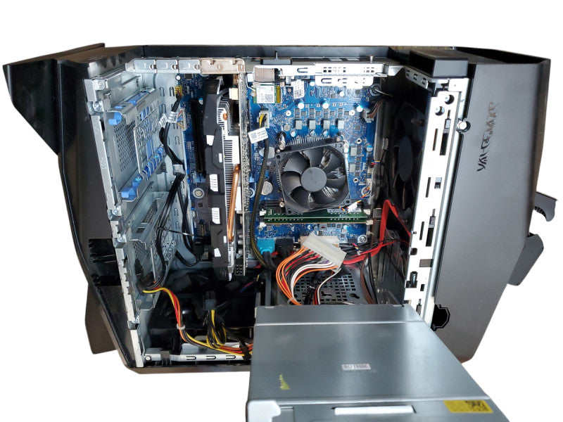 Alienware Aura R6 i7-7700K 4.2GHz 32GB Ram GTX 1060Ti 6GB 1TB SSD No OS