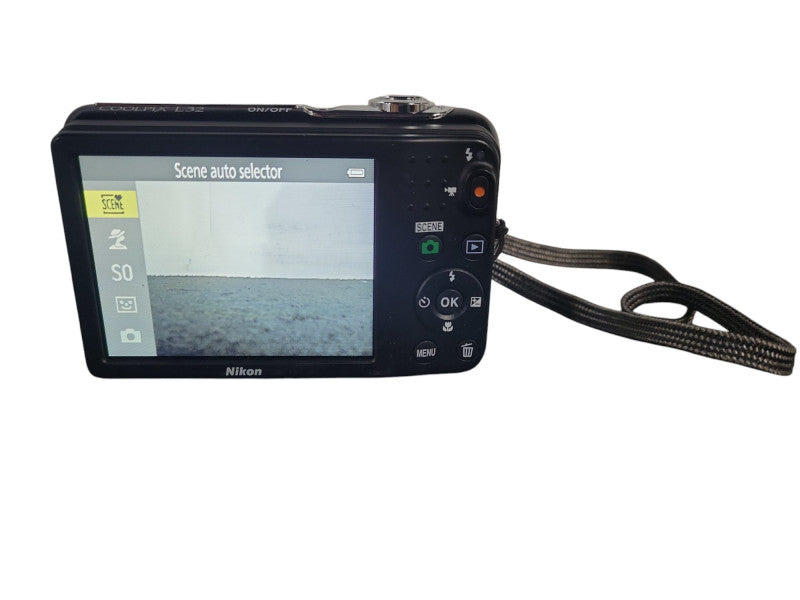 Nikon Coolpix L32 20.1 MP Digital Camera - Black  !