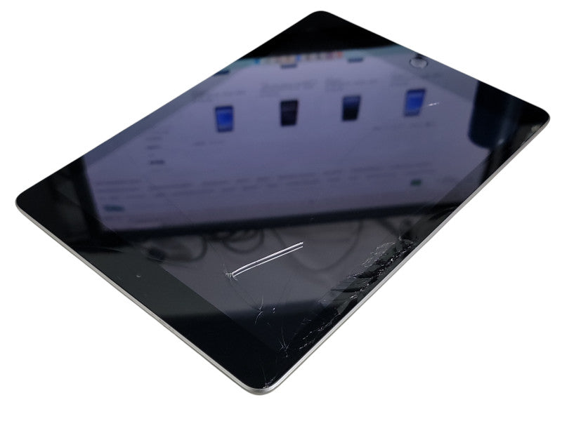 Apple iPhone 5th Gen - 32GB - Space Gray [A1822 | Read] (