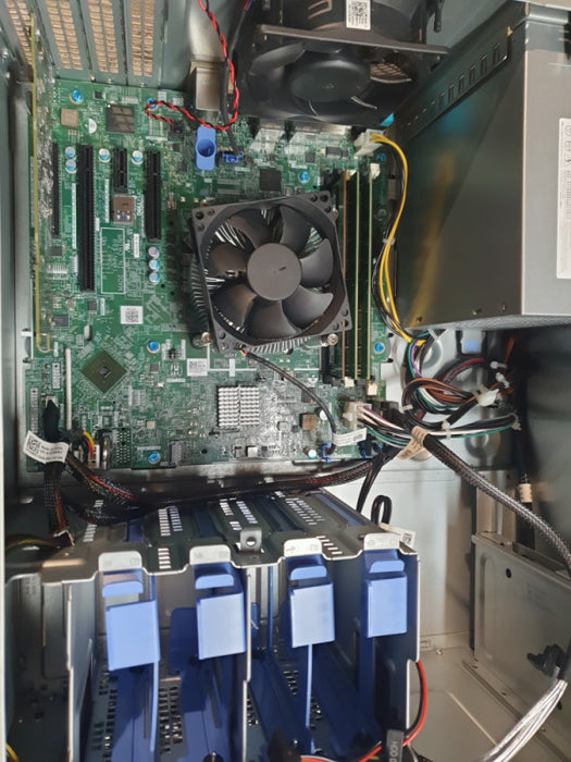 Dell PowerEdge T140 Xeon E-2226G 3.4GHz 24GB RAM BOSS-S1 RAID - No HDD