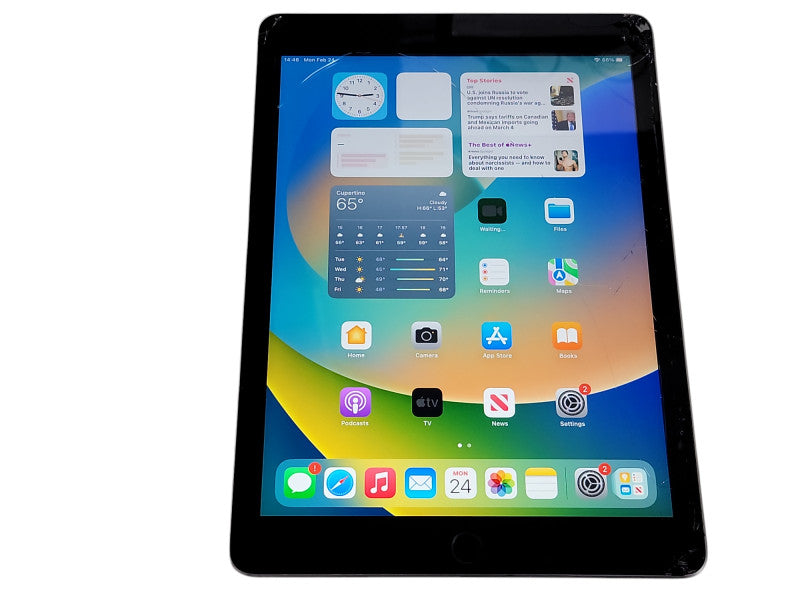 Apple iPad 5th Gen - 32GB - Space Gray [A1823 | Wifi + Cellular | Read] (