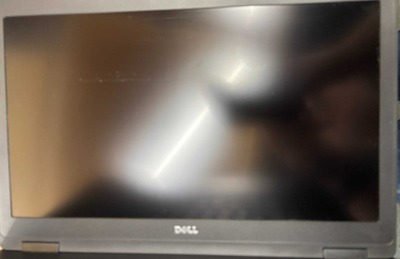 Dell Precision 3520 i7-7820HQ@2.9GHz QUADRO M620 2GB GPU 16GB 256SSD READ  Lap200
