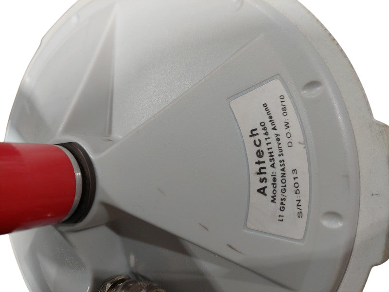 Surveying Equipment 7 1/2 Foot Pole AshTech Model: Ash111660 L1 GPS/Glonass =
